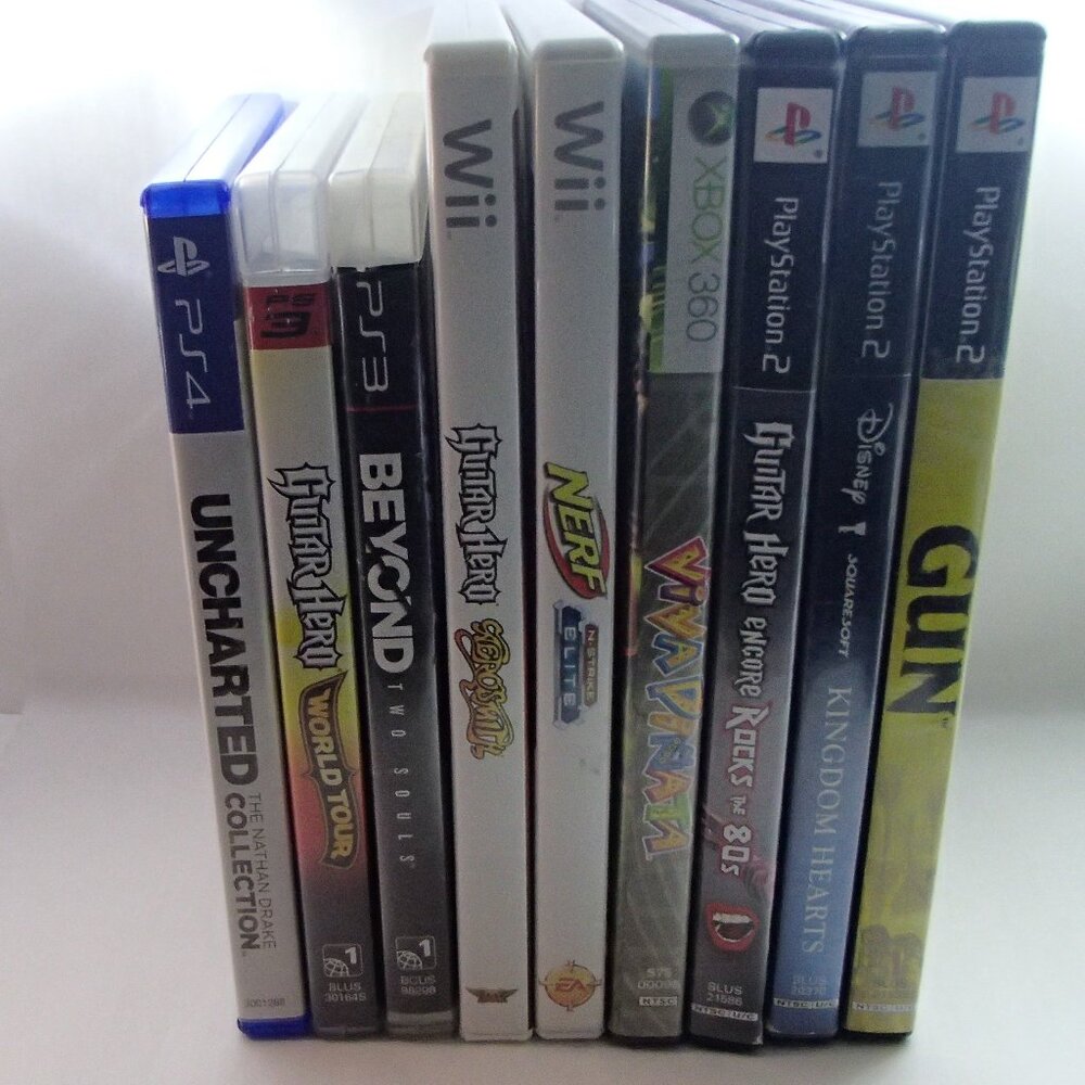 Game Lot 9 games DISCS HAVE SOME SCRATCHES
